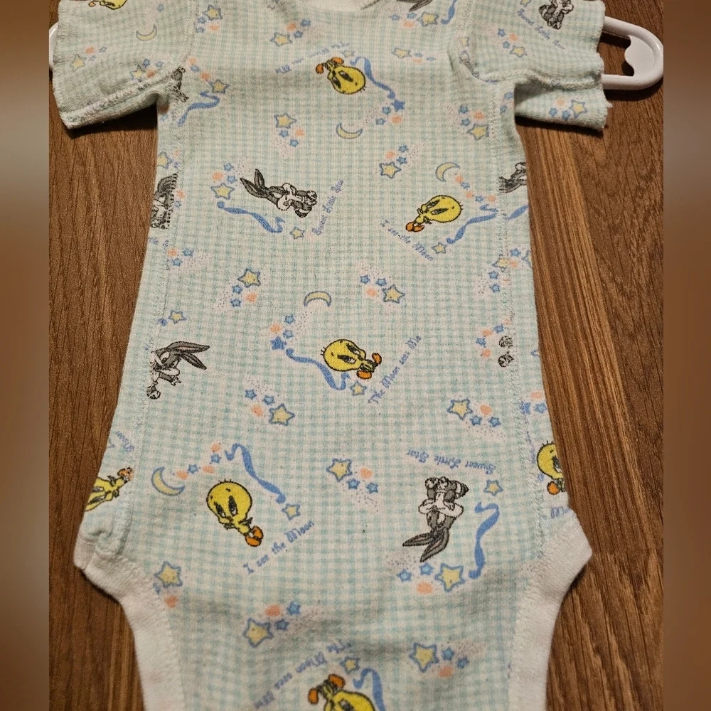 Vintage Looney Tunes Baby Bodysuit